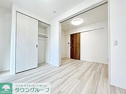 ガーラ・アヴェニュ―調布 2階2Kのリビング/ダイニング