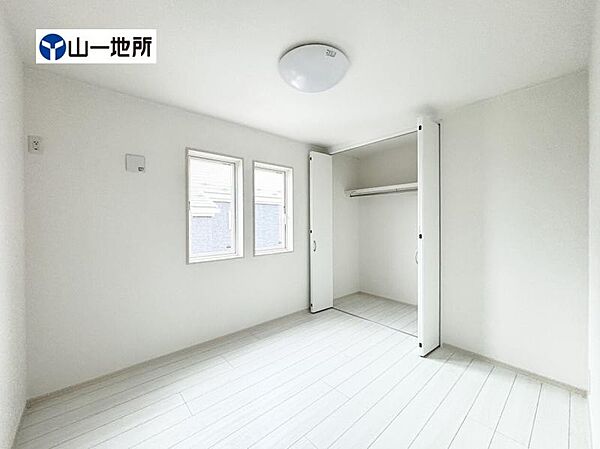 洋室を拡大表示