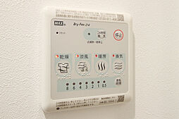 ＭＥＬＤＩＡ　Ｃｌａｒｅｓｔ　西新南