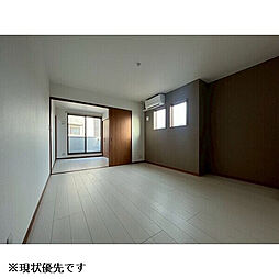 Ｇｌｉｔｔｅｒ野芥 302