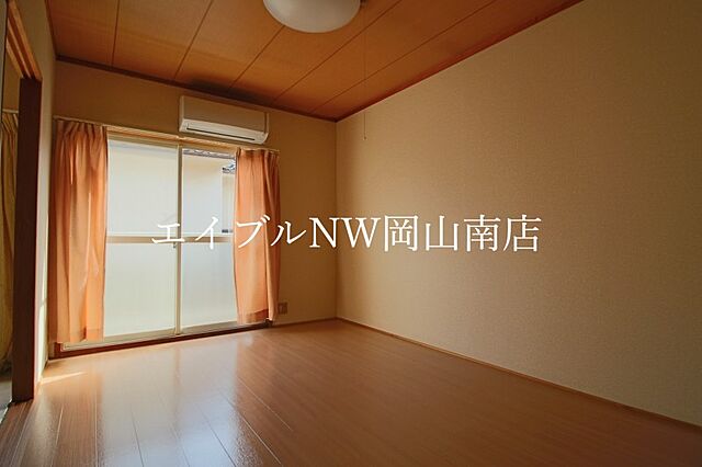 寝室