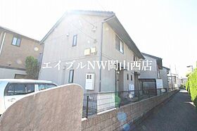 メゾンショコラ  ｜ 岡山県岡山市北区西古松2丁目（賃貸テラスハウス2LDK・1階・78.69㎡） その1