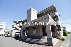 ラ・スぺランツァ  ｜ 岡山県岡山市北区辰巳（賃貸マンション1K・1階・30.36㎡） その1