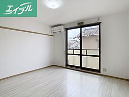 ウイング富田 2階1Kのリビング/ダイニング