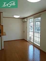 フォレストヒルズ 2階1LDKのリビング/ダイニング