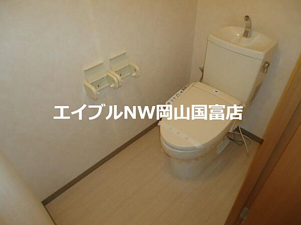 画像9:シャワー付トイレ