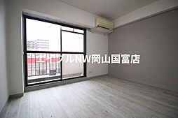 JR山陽本線 西川原駅 徒歩5分の賃貸マンション 3階1Kのリビング/ダイニング
