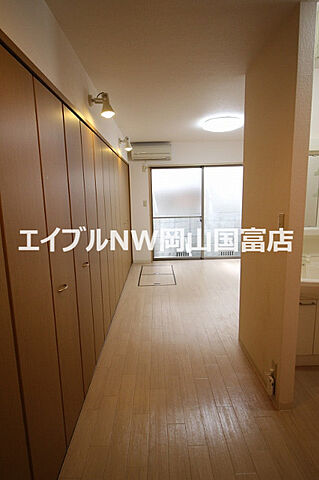 室内