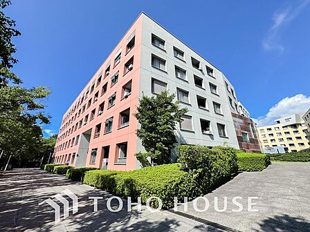 実際に生活する側に立って設計した工夫が要所要所に感じます。キメ細やかさがこの邸の魅力の一つです。