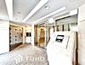 その他：エントランスにはオートロックが完備されております。マンション関係者以外の人が立ち入ることができない為、不審者やセールスの侵入を防ぎます。また、空き巣対策にも効果的で安心◎
