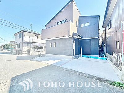外観:ここから始まる日常はご家族の大切な時間。だからこそ、ただ住むだけでなく、少しでも豊かで快適に、気持ち良く暮らしてほしい。そんな願いを込めて、皆様の住まい購入をどこよりも丁寧に全力でサポートいたします。 外観:ここから始まる日常はご家族の大切な時間。だからこそ、ただ住むだけでなく、少しでも豊かで快適に、気持ち良く暮らしてほしい。そんな願いを込めて、皆様の住まい購入をどこよりも丁寧に全力でサポートいたします。