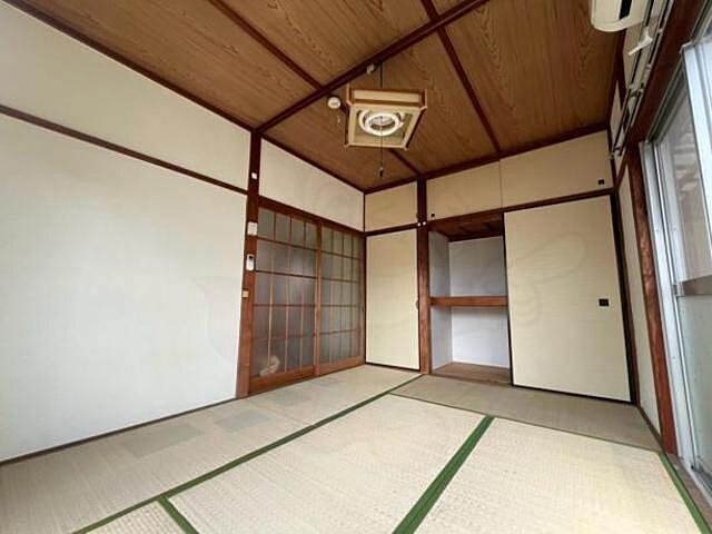 寝室