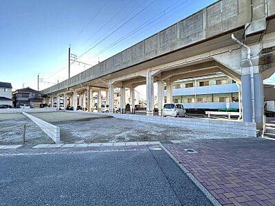 外観：建築条件なしのため、お好きなハウスメーカー・工務店で建築可能です♪