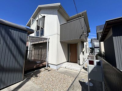 外観:建物面積115m2超えの4SLDK!ミサワホーム施工の注文住宅です♪ 外観:建物面積115m2超えの4SLDK!ミサワホーム施工の注文住宅です♪