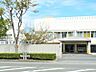 周辺：聖カタリナ幼稚園まで　808m　徒歩約11分●キリスト教的価値観に基づく愛の実践場として、周りの人々を大切にする人間教育を優先課題にしています。モンテッソーリ教育を導入。