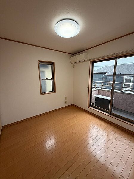 寝室を拡大表示