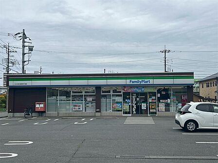 ファミリーマート さいたま大成町四丁目店(1444m)