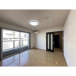 コア・シティあら町 4-A 4階1Kのリビング/ダイニング