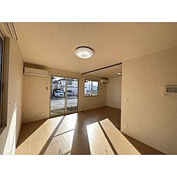 ルミナス・オリエンタルコート 103 1階1LDKのリビング/ダイニング