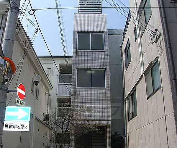 ウエノマンション 302｜京都府京都市中京区西ノ京南大炊御門町(賃貸マンション1K・3階・31.80㎡)の写真 その1