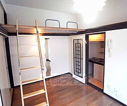 嵯峨野ハイム 201 2階1Kのリビング/ダイニング