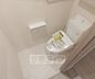 トイレ：ウォシュレット機能付きトイレです。