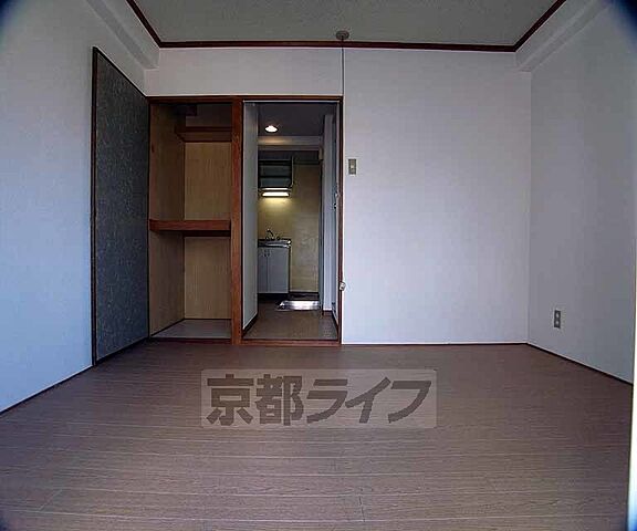 寝室