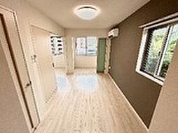 Ｃｉｅｌ ｅｔｏｉｌｅ　（シエルエトワール） 201 2階1LDKのリビング/ダイニング