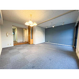 イーストＵコート 103 1階1LDKのリビング/ダイニング