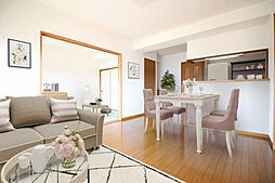 ピアザ橘 403 4階3LDKのリビング/ダイニング