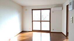 セジュール山手館Ａ棟 102 1階2LDKのリビング/ダイニング