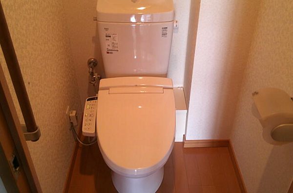 トイレを拡大表示