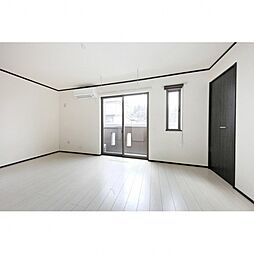 HONU館向 1階ワンルームのリビング/ダイニング