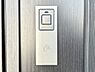 玄関：ラクラク開錠！スマートコントロールキー。