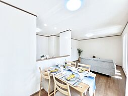 リビング/ダイニングの画像