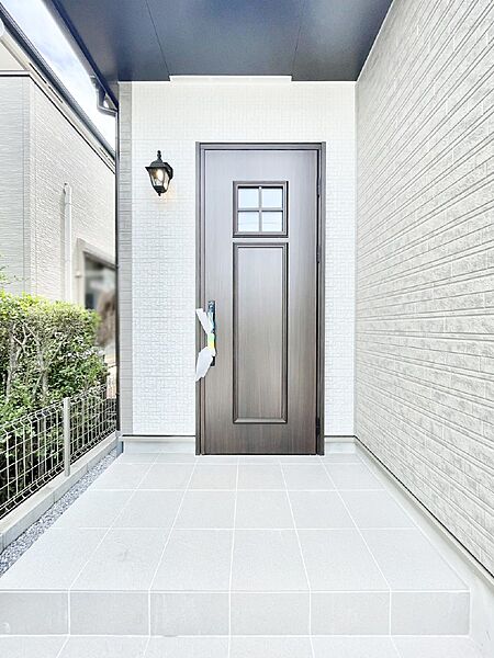 玄関を拡大表示