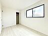 寝室：収納も充実しています！どんなお部屋にするか考えるのが楽しみですね。