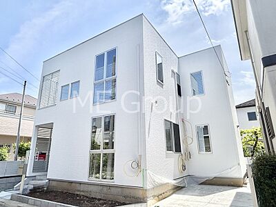 外観:暮らしやすさと居心地の良さにこだわったシンプルで飽きのこないデザイン ! 外観:暮らしやすさと居心地の良さにこだわったシンプルで飽きのこないデザイン !