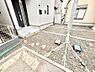 駐車場：生活に欠かせない駐車スペース。