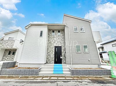 外観:上質感あふれる外観デザイン。魅力の住まいを実現。 外観:上質感あふれる外観デザイン。魅力の住まいを実現。