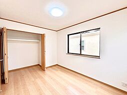 寝室の画像