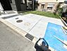 駐車場：生活に欠かせない駐車スペース。