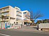 周辺：小学校 820m 三郷市立高州東小学校