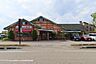 周辺：コメダ珈琲 新高岡店まで約900〜1,100m（車で約３分）