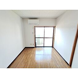 ピアサーティーIマンション 103 1階2DKのリビング/ダイニング