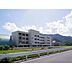 周辺：高校「学校法人上田学園上田西高校まで6165m」