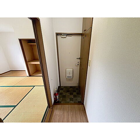 玄関