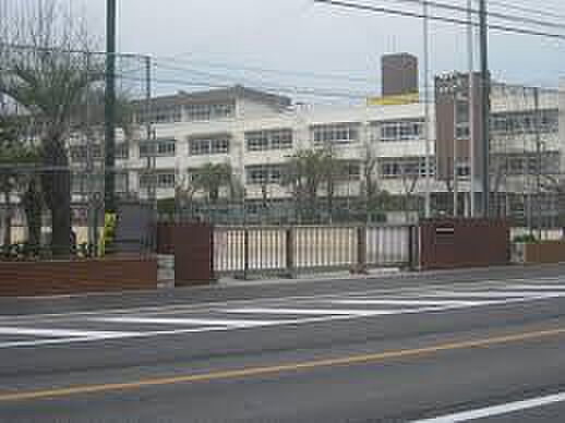画像15:広島市立尾長小学校（1548m）
