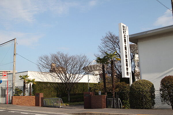 画像22:高校・高専「私立広島工業大学高校まで1337ｍ」