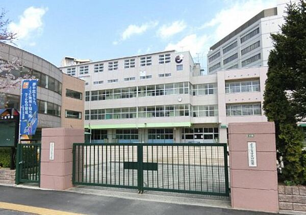 画像22:小学校「私立広島三育学院小学校まで413ｍ」